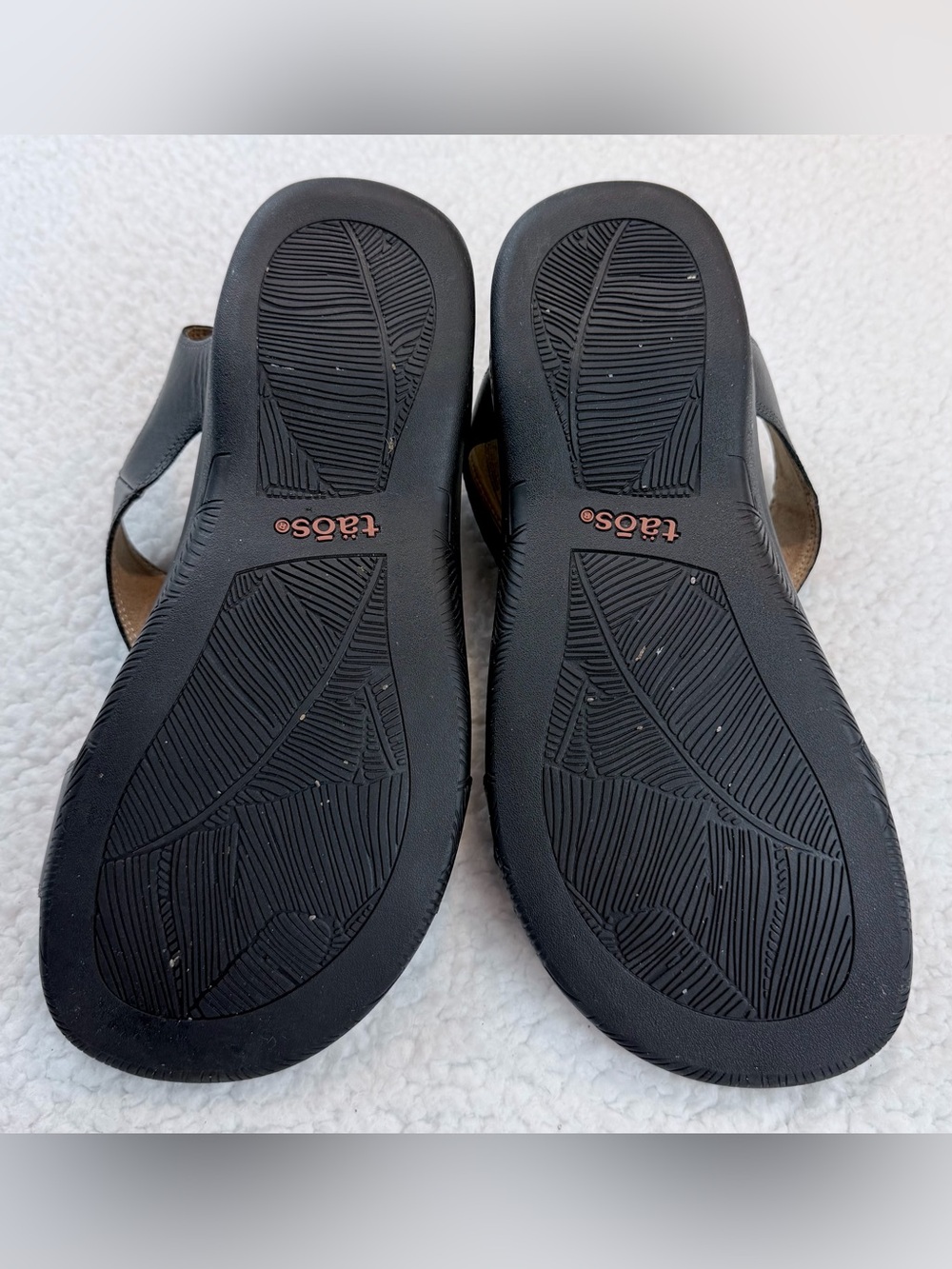 TAOS • Black/Tan Leather Open Toe T‑Strap Comfort Sandals, 9 - Picture 11 of 16